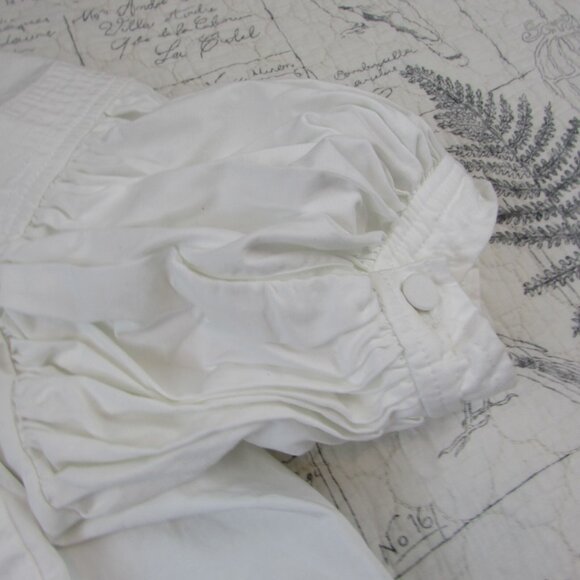 EUC $495 CO ESSENTIALS White Poplin short puff sleeve gather crew neck top M - Picture 8 of 11